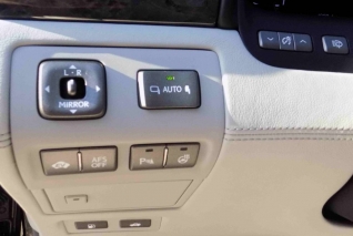 Lexus LS 600 HL 4x4 hybrid WELLNESS