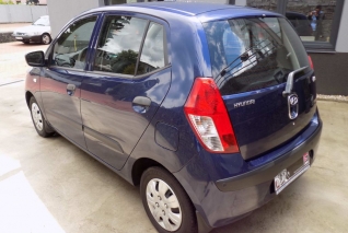 Hyundai I10 1.1 servisní knížka, 1. maj