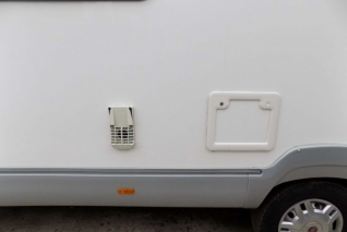 CI International Elliot 40 Fiat 2.3 JTD 7míst TOP