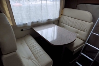 CI International Elliot 40 Fiat 2.3 JTD 7míst TOP
