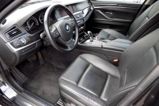 BMW Řada 5 525d xDrive Touring Panorama
