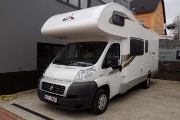 CI International Elliot 40 Fiat 2.3 JTD 7míst TOP