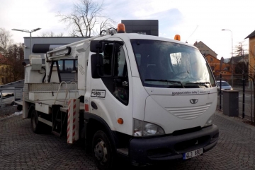 Avia D75-L Pracovní plošina 20m zdvih