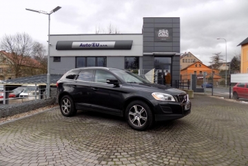 Volvo XC60 2.4 D5 AWD Summum Automat